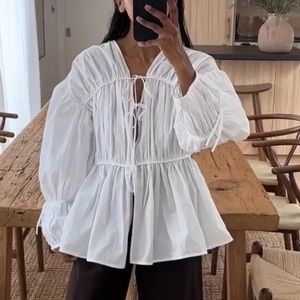 Tove Cleo white top size M/US 8/FR 40